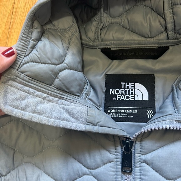 The North Face ThermoBall II Insulated Parka Women’s Size XS Grey - Picture 3 of 14